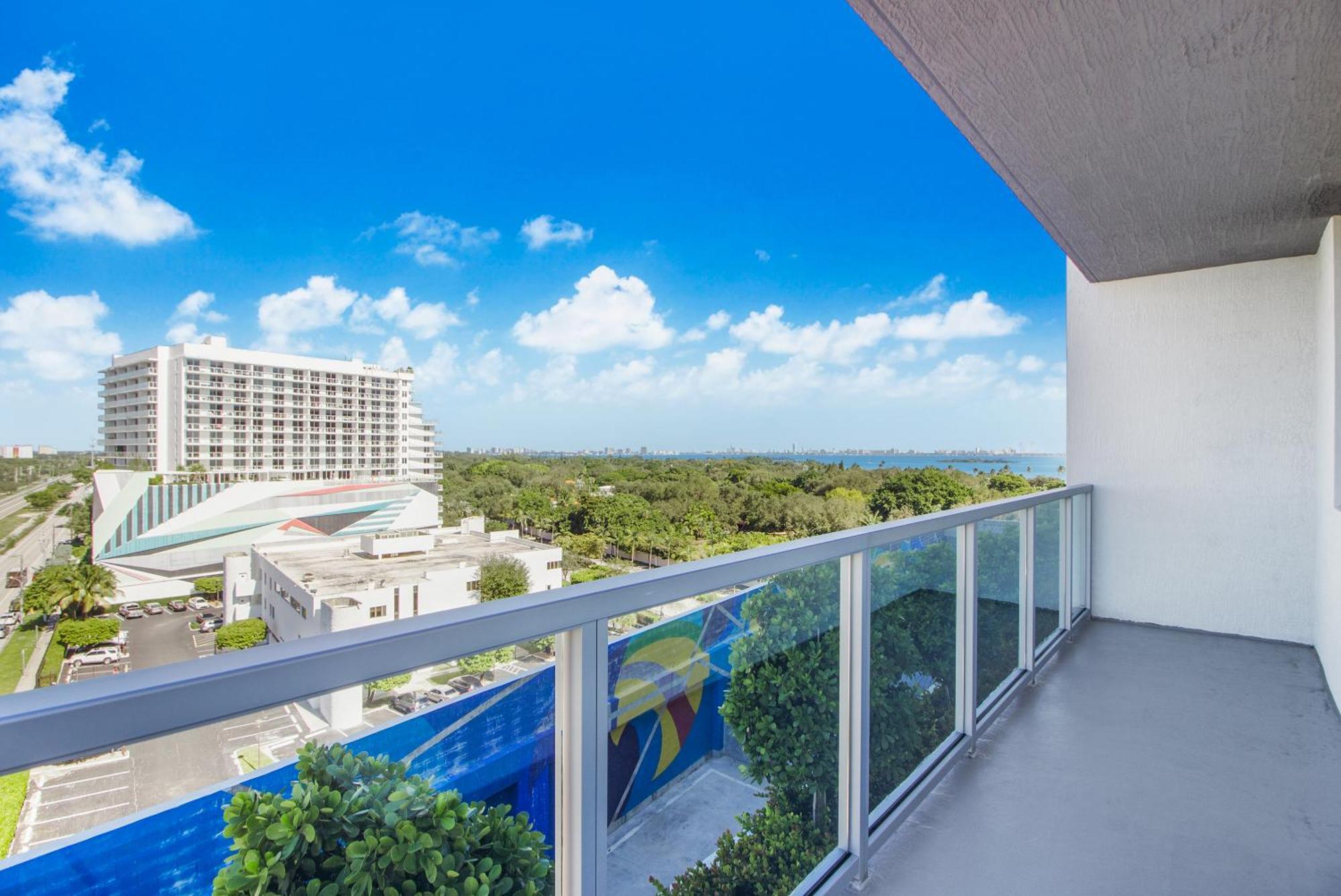 Quadro Residences By Ionica Miami Exterior photo